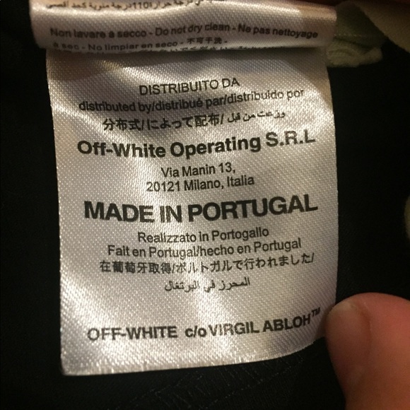 Offwhite x Maxfield Collab Tee - Picture 7 of 7